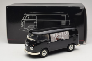 Volkswagen T1 Bestattungswagen Premium ClassiXXs 1:18 PCL30085 Метал — снимка 6 от 6