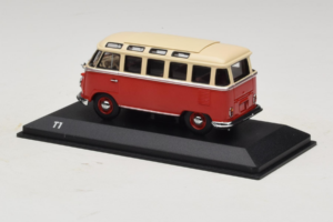 Volkswagen T1 Червен Бежов Minichamps 1:43 231099300Y3D Метал — снимка 3 от 4