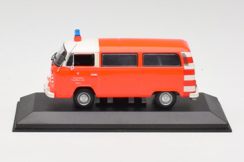 Volkswagen T2 Bus Пожарна Frankfurt Minichamps 1:43 400053091-R Метал