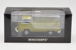 Volkswagen T2 Flatbed Зелен Minichamps 1:43 400053202 Метал — снимка 4 от 4