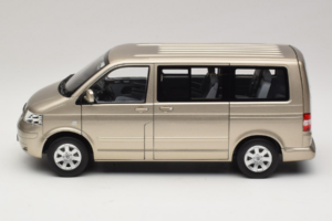 Volkswagen T5 Multivan Beige Metallic Norev 1:18 188602 Метал — снимка 3 от 8
