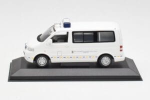 Volkswagen T5 Multivan Bundeswehr Спешен Лекар Прототип Minichamps 1:43 400052291-P1 Метал