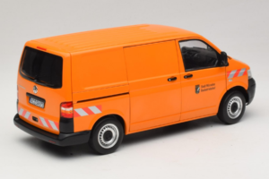 Volkswagen T5 Transporter Stadt Würselen Norev 1:18 188618 Метал — снимка 5 от 8
