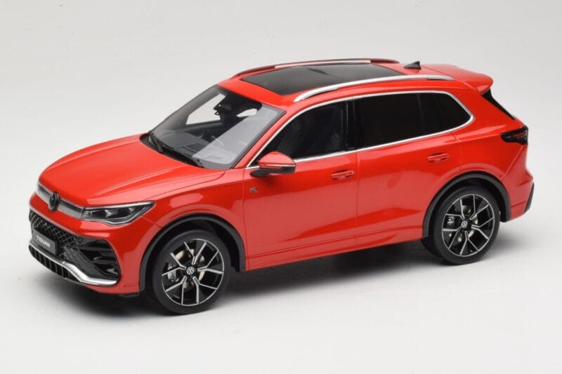 Volkswagen Tiguan eTSI R-Line Persimmon Red Metallic Otto 1:18 OT489 Смола