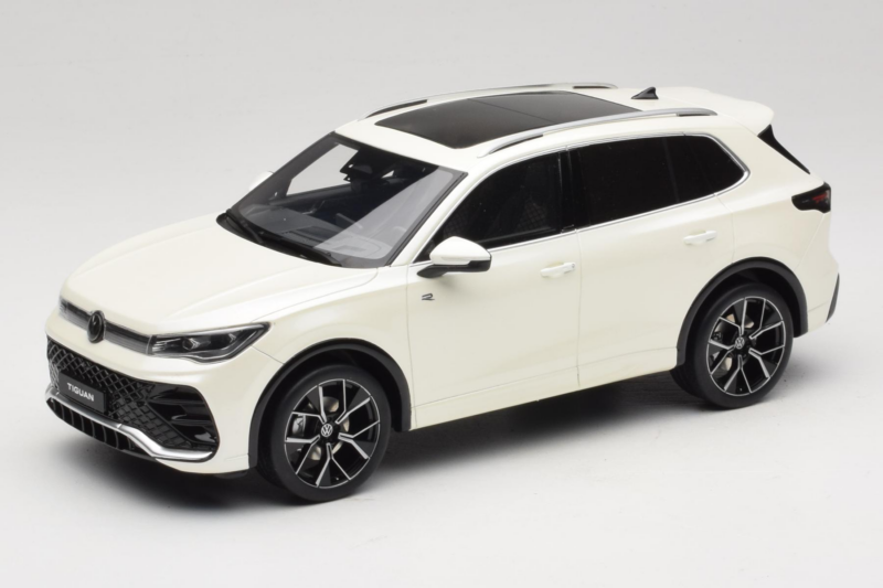 Volkswagen Tiguan R-Line Oryx White Pearl Otto 1:18 OT1219 Смола
