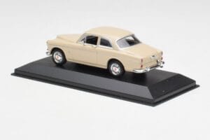 Volvo 121 Amazon Бежов Minichamps 1:43 940171002 Метал — снимка 3 от 4