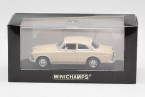 Volvo 121 Amazon Бежов Minichamps 1:43 940171002 Метал — снимка 4 от 4