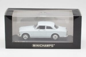 Volvo 121 Amazon Ярко Синьо Minichamps 1:43 430171007 Метал — снимка 4 от 4