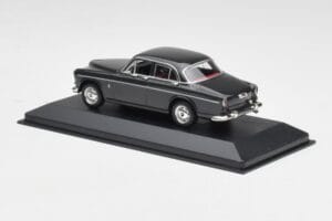 Volvo 121 Amazon Сив Minichamps 1:43 430171061 Метал — снимка 3 от 4