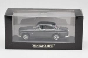 Volvo 121 Amazon Сив Minichamps 1:43 430171061 Метал — снимка 4 от 4