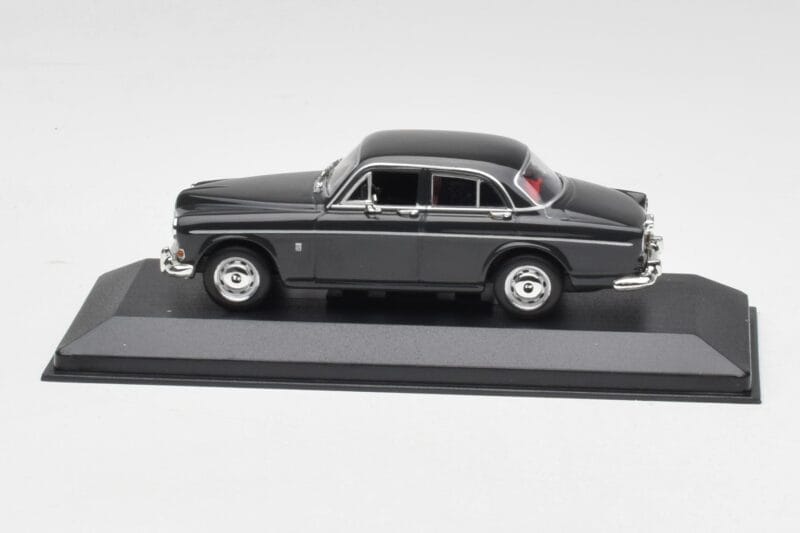 Volvo 121 Amazon Сив Minichamps 1:43 430171061 Метал