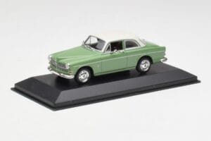 Volvo 121 Amazon Светлозелен и Бял Minichamps 1:43 430171005 Метал — снимка 2 от 4