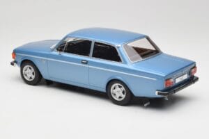 Volvo 142 Светлосин MCG 1:18 MCG18444 Метал — снимка 5 от 6