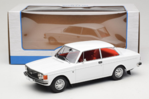 Volvo 142 Бял MCG 1:18 MCG18445 Метал — снимка 6 от 6