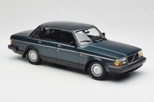 Volvo 240 GL Petrol Metallic Minichamps 1:18 155171407 Метал — снимка 4 от 6