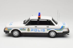 Volvo 240 GL Polis Sweden Minichamps 1:18 155171490 Метал — снимка 3 от 6