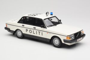 Volvo 240 GL Politi Denmark Minichamps 1:18 155171495 Метал — снимка 4 от 6