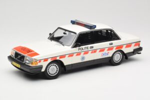 Volvo 240 GL Politie Netherlands Minichamps 1:18 155171498 Метал