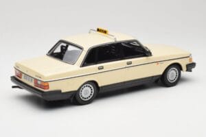 Volvo 240 GL Taxi Minichamps 1:18 155171494 Метал — снимка 2 от 6