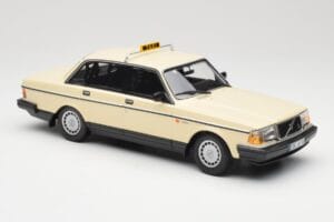 Volvo 240 GL Taxi Minichamps 1:18 155171494 Метал — снимка 4 от 6