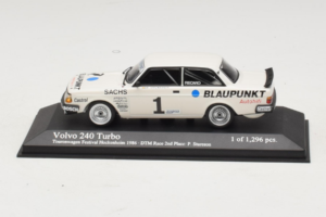 Volvo 240 Turbo #1 P. Stureson IPS Motorsport DTM 1986 Minichamps 1:43 400861701 Метал