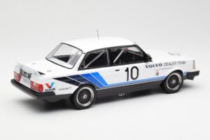 Volvo 240 Turbo #10 R. Francevic Winner ATCC 1986 IXO 1:18 18RMC176 Метал — снимка 2 от 6