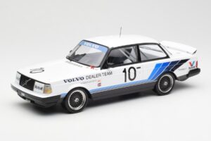 Volvo 240 Turbo #10 R. Francevic Winner ATCC 1986 IXO 1:18 18RMC176 Метал