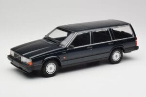 Volvo 740 GL Комби Тъмнозелено Металик Minichamps 1:18 155171771 Метал