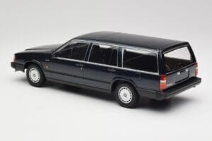Volvo 740 GL Комби Тъмнозелено Металик Minichamps 1:18 155171771 Метал — снимка 5 от 6