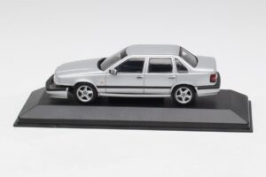 Volvo 850 Сребрист Minichamps 1:43 430171402 Метал