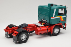 Volvo F1220 Зелен Червен Road Kings 1:18 RK180032 Метал — снимка 3 от 8