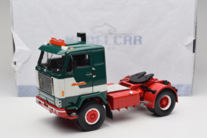 Volvo F88 Bilspedition Зелен Бял MCG 1:18 MCG18139 Метал — снимка 8 от 8