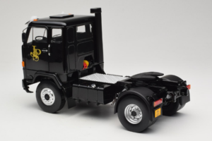 Volvo F88 John Player Special Black MCG 1:18 MCG18217 Метал — снимка 7 от 8