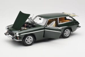 Volvo P1800 ES Зелен Minichamps 1:18 100171614 Метал — снимка 2 от 8