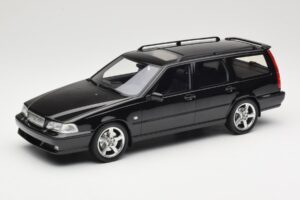 Volvo V70 R P80 Черен DNA 1:18 DNA000232 Метал