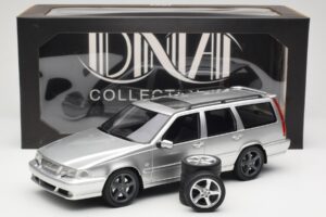 Volvo V70 R P80 Сребрист DNA 1:18 DNA000155 Метал — снимка 6 от 6