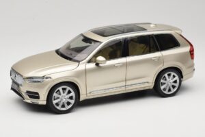 Volvo XC90 Luminous Sand Yellow Paudi Model 1:18 9430841 Метал