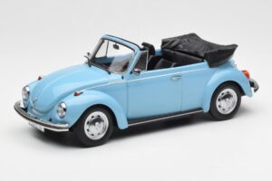 Volkswagen Beetle 1303 Кабриолет Светлосиньо Norev 1:18 188531 Метал