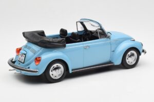 Volkswagen Beetle 1303 Кабриолет Светлосиньо Norev 1:18 188531 Метал — снимка 2 от 6