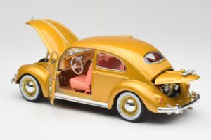 Volkswagen Beetle Златист Bburago 1:18 3361 Метал — снимка 5 от 8