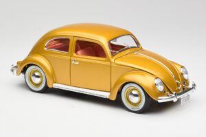 Volkswagen Beetle Златист Bburago 1:18 3361 Метал — снимка 6 от 8