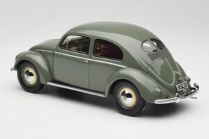 Volkswagen Beetle Beryl Зелен Minichamps 1:18 107054000 Смола — снимка 5 от 6