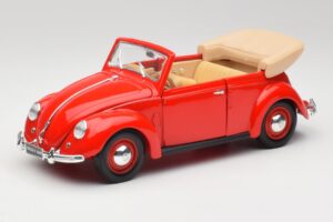Volkswagen Кабриолет Ruby Червен Maisto 1:18 32826 Метал