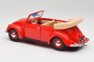 Volkswagen Кабриолет Ruby Червен Maisto 1:18 32826 Метал — снимка 7 от 8