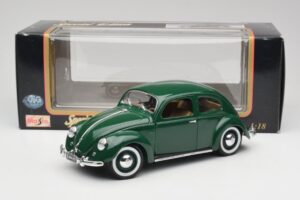 Volkswagen Export Sedan Beryl Зелен Maisto 1:18 31820 Метал — снимка 8 от 8