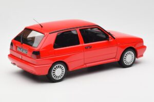 Volkswagen Golf Rallye G60 Mk2 Червен Otto 1:18 OT541 Смола — снимка 2 от 6