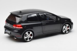 Volkswagen Golf Mk6 GTI Сив Металик Norev 1:18 188503 Метал — снимка 3 от 7