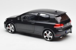 Volkswagen Golf Mk6 GTI Сив Металик Norev 1:18 188503 Метал — снимка 7 от 7