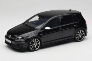 Volkswagen Golf R Mk7 Deep Black Otto 1:18 OT417 Смола
