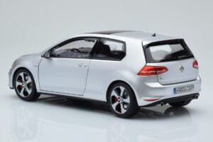 Volkswagen Golf GTI Mk7 Reflex Сребрист Norev 1:18 188551 Метал — снимка 7 от 8